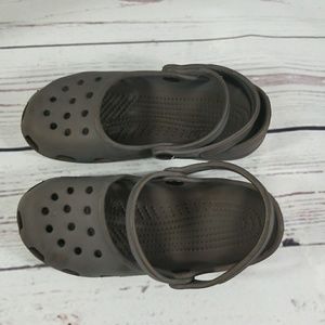 Veggies Slip‎ on Like Crocs Dark Brown Size 6